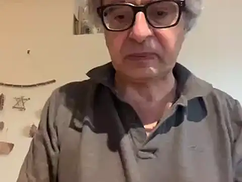 Snapshot of chtentation chatting on December 19, 10:00 am chtentation online show from December 19, 10:00 am