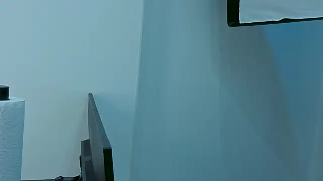 MilaYumi online show from October 9, 6:44 am