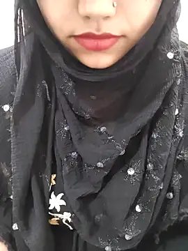 Snapshot of Miss_Rose__ chatting on November 28, 5:21 am Miss Rose online show from November 28, 5:21 am