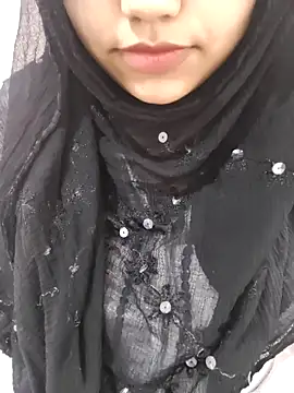 Miss Rose   online show from December 17, 1:28 pm