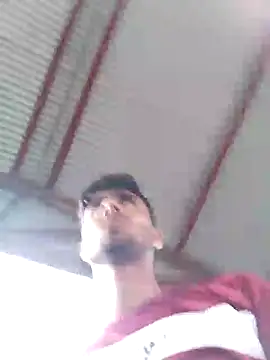 Snapshot of LesserUpset chatting on October 2, 5:25 am LesserUpset online show from October 2, 5:25 am