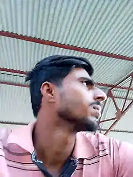 Snapshot of LesserUpset chatting on October 26, 4:18 am LesserUpset online show from October 26, 4:18 am