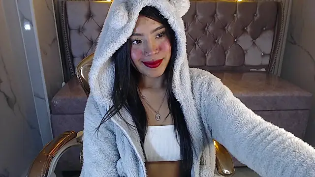 Snapshot of Celeste2_b chatting on October 15, 1:00 pm Celeste2 b online show from October 15, 1:00 pm