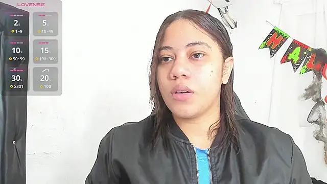 Snapshot of vanelope_smith chatting on October 13, 11:38 pm vanelope smith online show from October 13, 11:38 pm