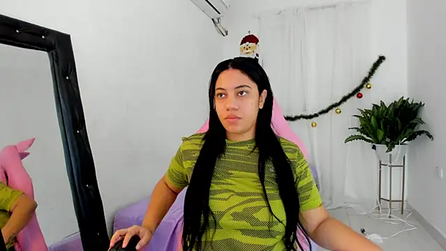 Snapshot of vanelope_smith chatting on November 30, 1:31 am vanelope smith online show from November 30, 1:31 am