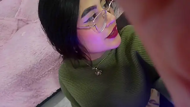 isa bunny18 online show from March 2, 7:15 am