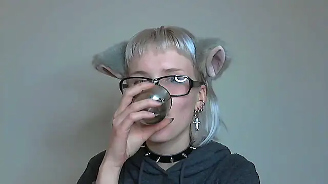 Snapshot of Paradoxy_ chatting on October 24, 8:38 pm Paradoxy online show from October 24, 8:38 pm