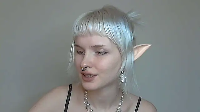 Snapshot of Paradoxy_ chatting on October 27, 6:56 pm Paradoxy online show from October 27, 6:56 pm