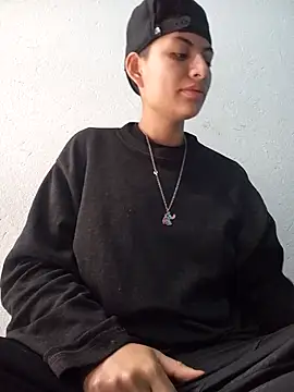 Owen tomboy online show from October 18, 3:13 pm