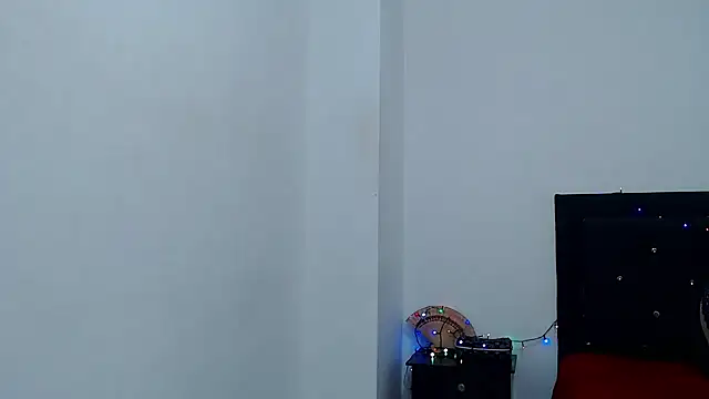 Snapshot of brendaahoot chatting on October 21, 9:10 am brendaahoot online show from October 21, 9:10 am