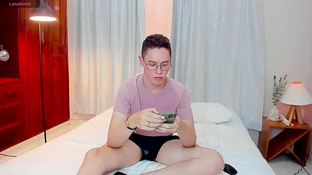 royal fantasy online show from September 29, 7:40 pm