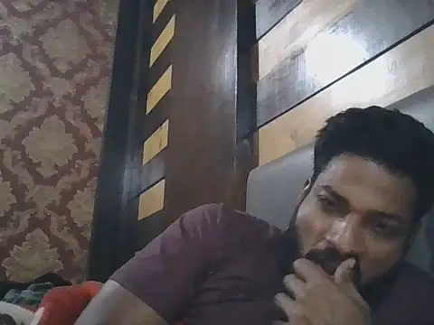 Snapshot of Raw12499 chatting on November 5, 4:51 pm Raw12499 online show from November 5, 4:51 pm