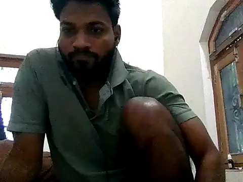 Snapshot of Raw12499 chatting on November 21, 4:00 am Raw12499 online show from November 21, 4:00 am