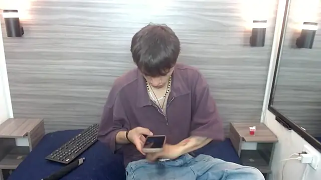Snapshot of Jerom_xx chatting on September 29, 7:40 pm Jerom xx online show from September 29, 7:40 pm
