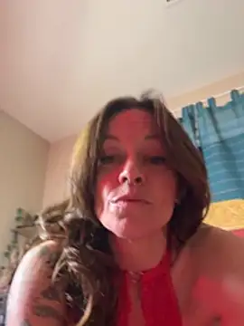 DesertLuxe online show from March 21, 7:02 am