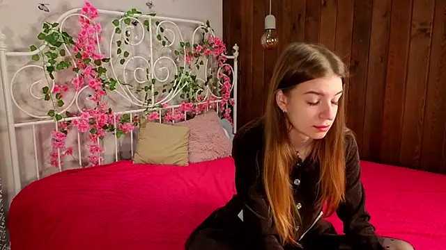 Snapshot of TawanaWalleck chatting on October 1, 9:10 pm TawanaWalleck online show from October 1, 9:10 pm