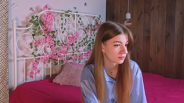 Snapshot of TawanaWalleck chatting on October 7, 7:11 pm TawanaWalleck online show from October 7, 7:11 pm