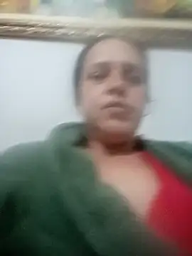 Crisribeiro online show from October 6, 12:30 am