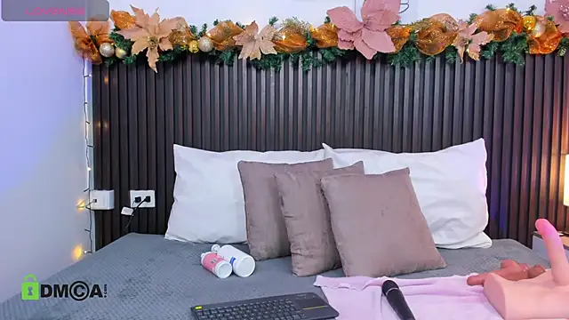 alahia mellers online show from December 15, 4:06 am