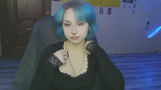 LeisaHopperstad online show from February 22, 2:26 pm