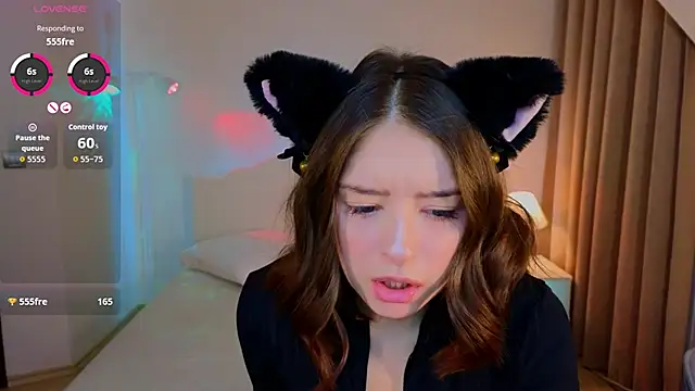 Snapshot of _Amelia_Shine_ chatting on November 15, 2:09 am Amelia Shine online show from November 15, 2:09 am