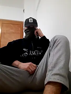 Snapshot of herkes26 chatting on December 2, 10:05 pm herkes26 online show from December 2, 10:05 pm