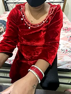 Snapshot of prernasingh2025 chatting on November 27, 7:32 am prernasingh2025 online show from November 27, 7:32 am