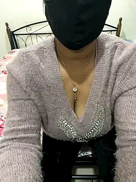 Snapshot of prernasingh2025 chatting on December 14, 7:03 am prernasingh2025 online show from December 14, 7:03 am