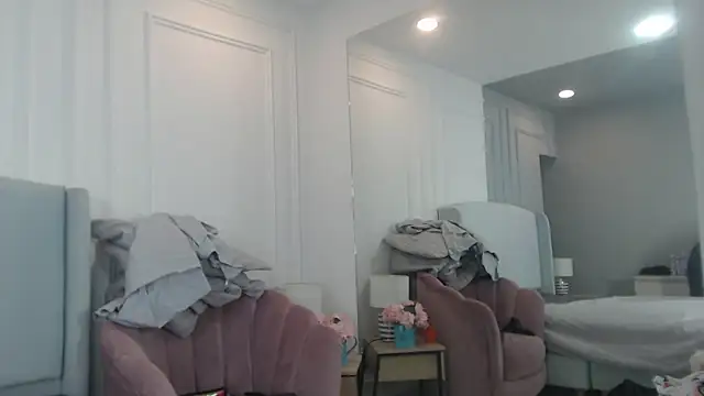 ChantalGarner online show from January 12, 1:05 pm