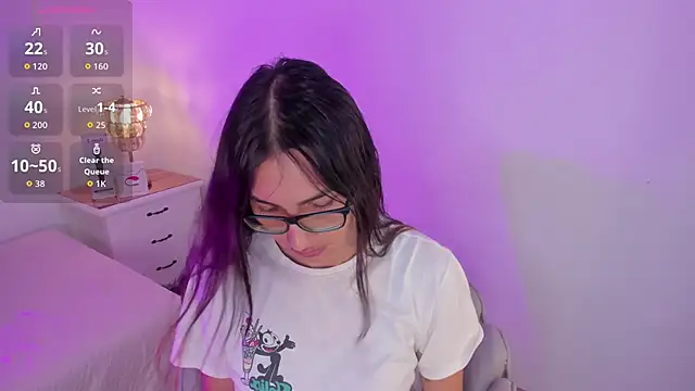 Snapshot of cherrylady_02 chatting on November 5, 12:05 pm cherrylady 02 online show from November 5, 12:05 pm