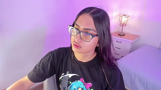 Snapshot of cherrylady_02 chatting on November 26, 1:12 pm cherrylady 02 online show from November 26, 1:12 pm