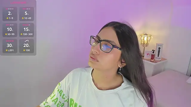 Snapshot of cherrylady_02 chatting on November 28, 11:57 am cherrylady 02 online show from November 28, 11:57 am