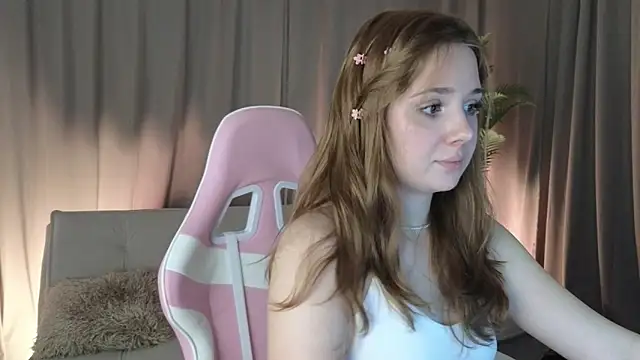 KariDollar online show from March 17, 9:29 pm