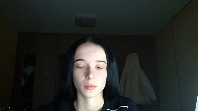 Emilia Light online show from January 6, 7:34 am