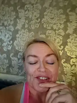 demidelightfulxx online show from October 13, 1:00 pm