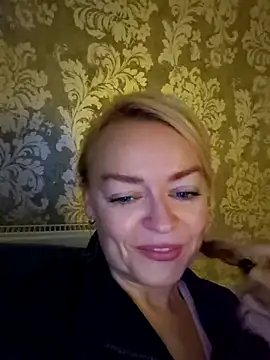 demidelightfulxx online show from October 16, 7:31 am