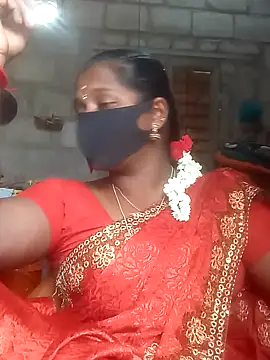 Snapshot of Tamil_Hot_Sandy chatting on November 10, 3:49 am Tamil Hot Sandy online show from November 10, 3:49 am