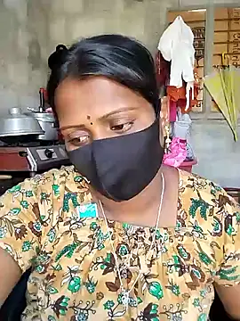 Tamil Hot Sandy online show from February 13, 7:15 am