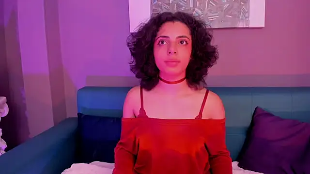 Alessiia   online show from November 6, 7:20 am