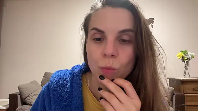 Snapshot of AnnieLove7722 chatting on November 22, 10:20 pm AnnieLove7722 online show from November 22, 10:20 pm