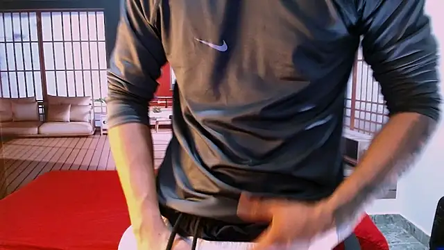 RomeoMillerr online show from November 5, 7:36 pm