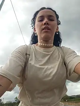 Snapshot of _TOMOE chatting on October 21, 6:41 pm TOMOE online show from October 21, 6:41 pm