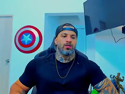 JoshRigby online show from October 18, 8:42 pm