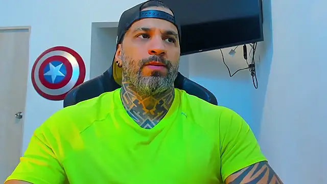 JoshRigby online show from January 8, 6:54 pm