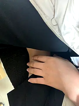 Snapshot of Lydia-a chatting on November 10, 3:16 am Lydia-a online show from November 10, 3:16 am