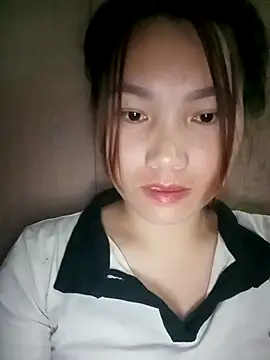 min-xinh online show from September 30, 7:41 pm