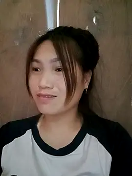 min-xinh online show from October 10, 4:11 am