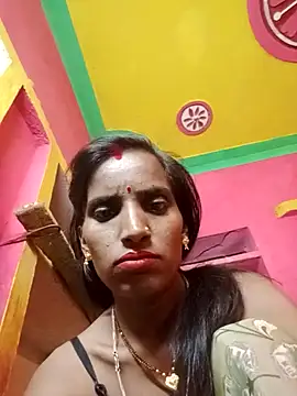 Snapshot of Munni_ji chatting on October 18, 6:19 pm Munni ji online show from October 18, 6:19 pm