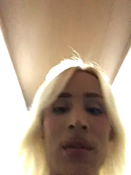 alexawinterrr online show from October 10, 3:27 am