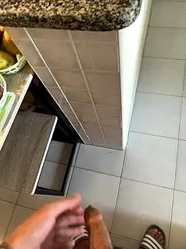 Snapshot of ilczz22 chatting on September 26, 11:14 am ilczz22 online show from September 26, 11:14 am